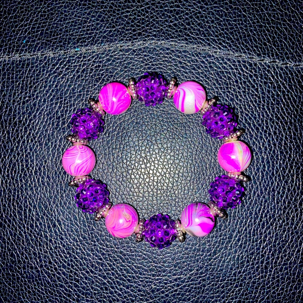 PURPLE AND WHITE SPIKE BEADED BRACELET